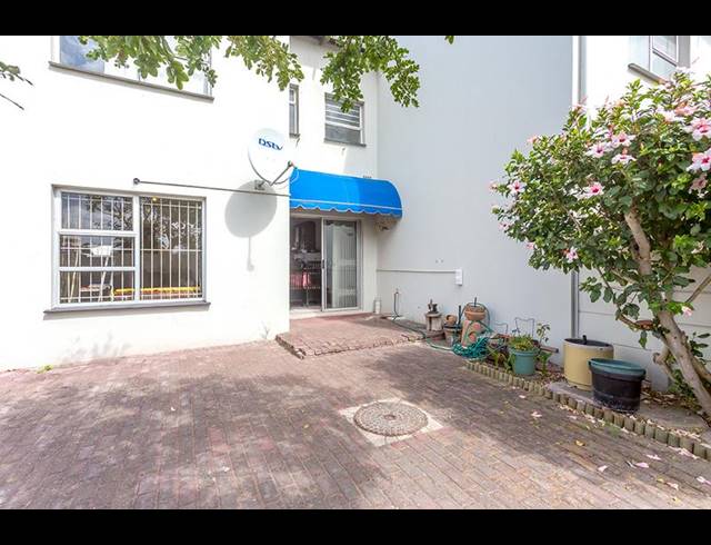 3 BEDROOM DUPLEX FOR SALE IN WAVES EDGE